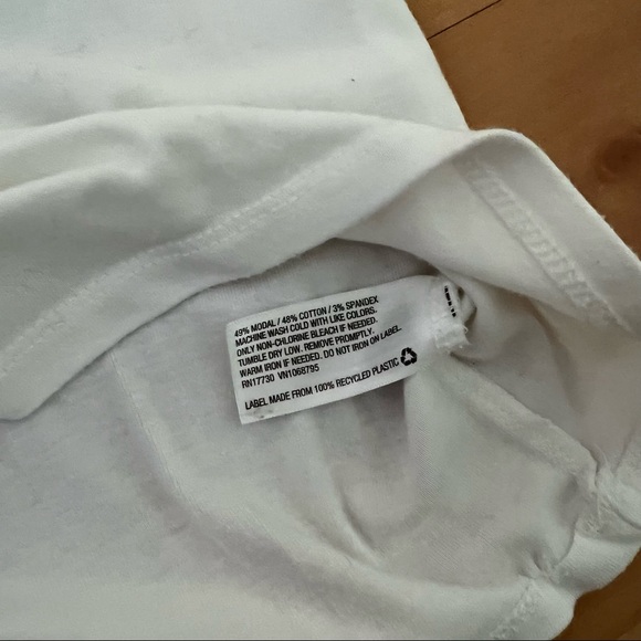 SOLD Basic Staples Top Starter Kit - Picture 3 of 7